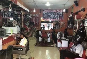 Micro-credit project: Training-Hairsalon